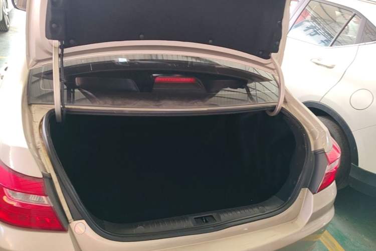 Used Geely Auto Vision 2018 1.5L Automatic Happiness Edition Trunk