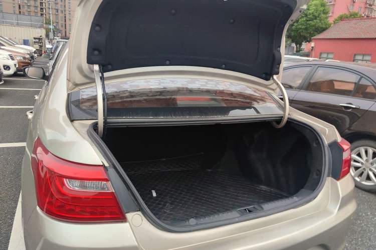Used Geely Auto Vision 2018 1.5L Automatic Prestige Model Trunk