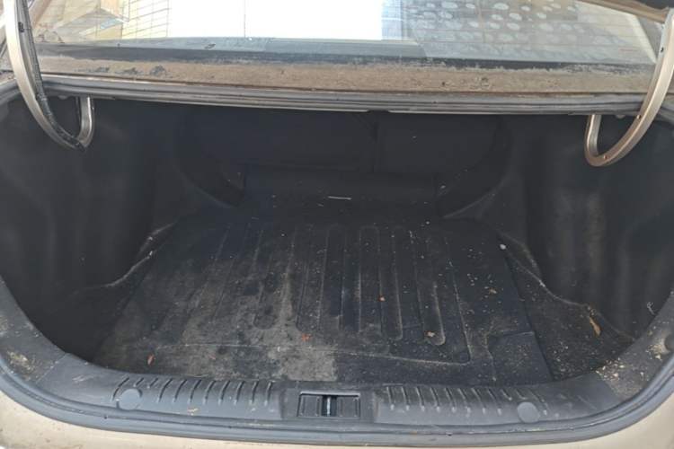 Used Geely Auto Vision 2018 1.5L Manual Happiness Edition Trunk