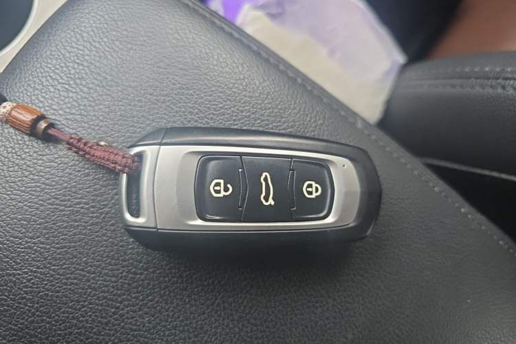 Used Geely Auto Vision 2018 1.5L Automatic Prestige Model Vehicle Key