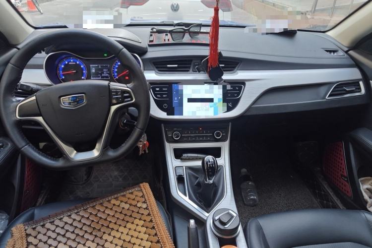 Used Geely Auto Vision 2019 Upgraded Model 1.5L Manual "Million Happiness" Edition China V Standard Center Console