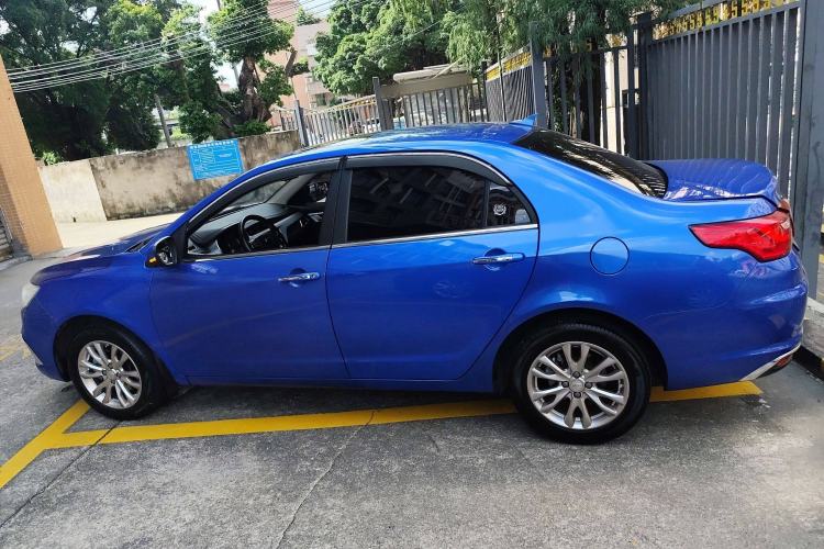 Used Geely Auto Vision 2019 Upgraded Model 1.5L CVT Prestige Version China VI Standard Exterior 3