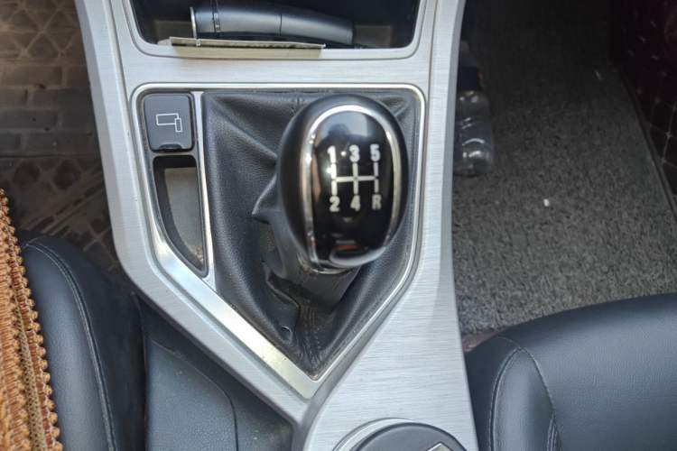 Used Geely Auto Vision 2019 Upgraded Model 1.5L Manual "Million Happiness" Edition China V Standard Gear Lever