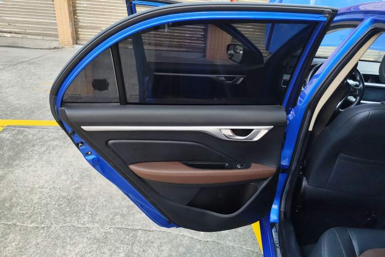 Used Geely Auto Vision 2019 Upgraded Model 1.5L CVT Prestige Version China VI Standard Interior 8