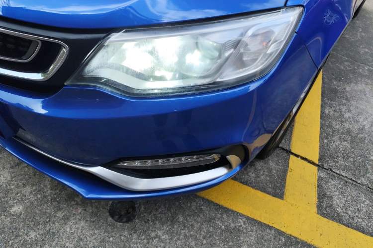 Used Geely Auto Vision 2019 Upgraded Model 1.5L CVT Prestige Version China VI Standard Left Front Headlight