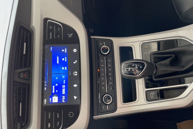Used Geely Auto Vision 2019 Upgraded Model 1.5L CVT Luxury Version China VI Standard Audio And AC Panel