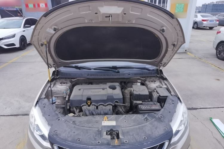 Used Geely Auto Vision 2019 Upgraded Model 1.5L Automatic Luxury Version China V Standard Engine Bay