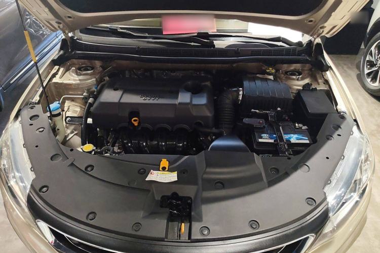 Used Geely Auto Vision 2019 Upgraded Model 1.5L CVT Luxury Version China VI Standard Engine Bay