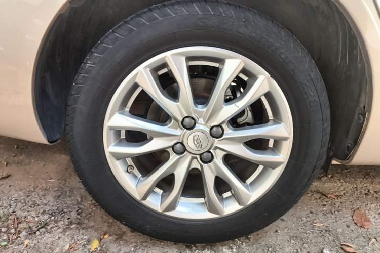Used Geely Auto Vision 2019 Upgraded Model 1.5L CVT Prestige Version China VI Standard Exterior 5