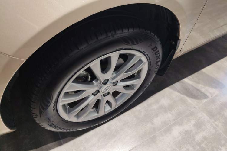Used Geely Auto Vision 2019 Upgraded Model 1.5L CVT Luxury Version China VI Standard Exterior 7