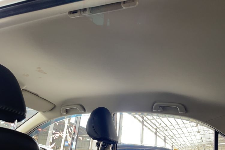 Used Geely Auto Vision 2019 Upgraded Model 1.5L CVT Luxury Version China VI Standard Headliner