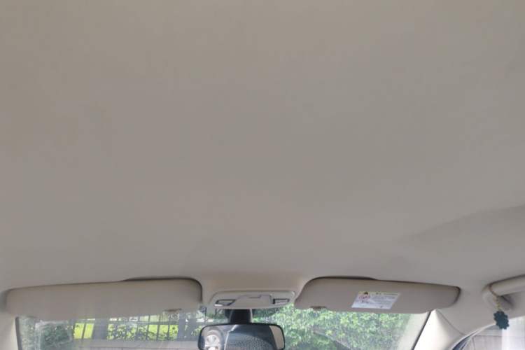 Used Geely Auto Vision 2019 Upgraded Model 1.5L Manual Luxury Version China V Standard Headliner