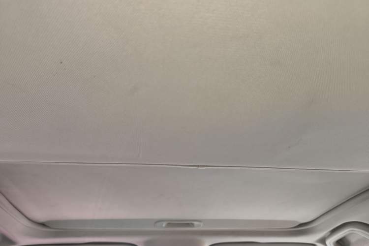 Used Geely Auto Vision 2019 Upgraded Model 1.5L CVT Prestige Version China VI Standard Headliner
