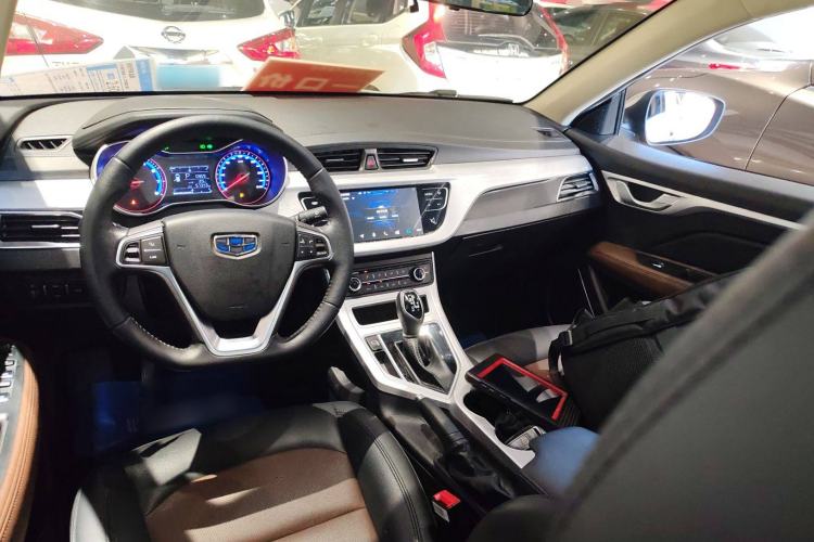 Used Geely Auto Vision 2019 Upgraded Model 1.5L CVT Luxury Version China VI Standard Interior 2