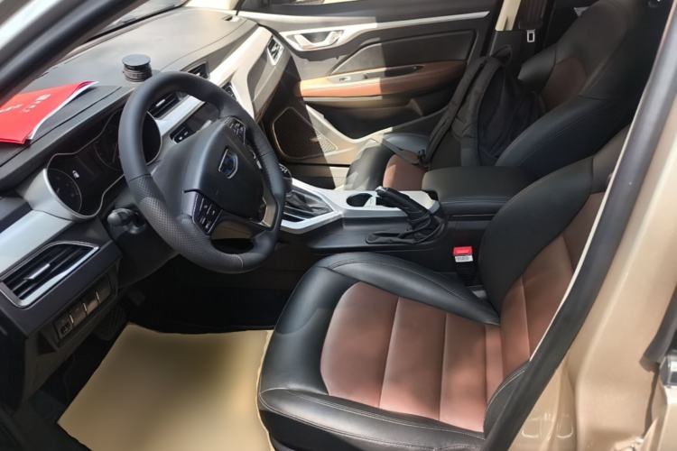 Used Geely Auto Vision 2019 Upgraded Model 1.5L CVT Prestige Version China VI Standard Left Front Seat