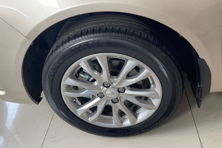 Used Geely Auto Vision 2019 Upgraded Model 1.5L CVT Luxury Version China VI Standard Left Front Wheel Hub