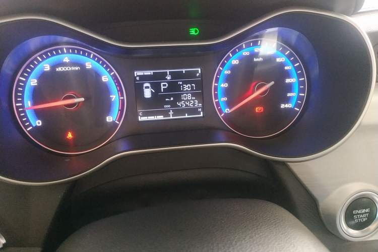 Used Geely Auto Vision 2019 Upgraded Model 1.5L CVT Luxury Version China VI Standard Odometer Close Up