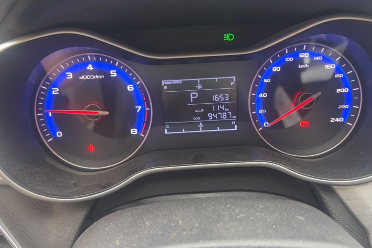 Used Geely Auto Vision 2019 Upgraded Model 1.5L Automatic Luxury Version China V Standard Odometer Close Up