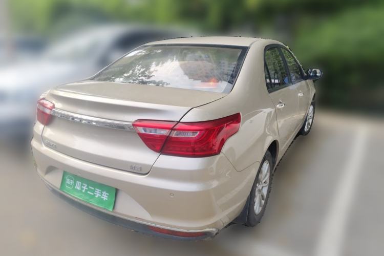 Used Geely Auto Vision 2019 Upgraded Model 1.5L Manual Luxury Version China V Standard Rear Right 45 Deg