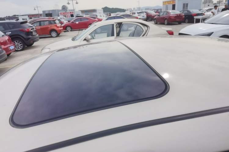 Used Geely Auto Vision 2019 Upgraded Model 1.5L Automatic Luxury Version China V Standard Roof