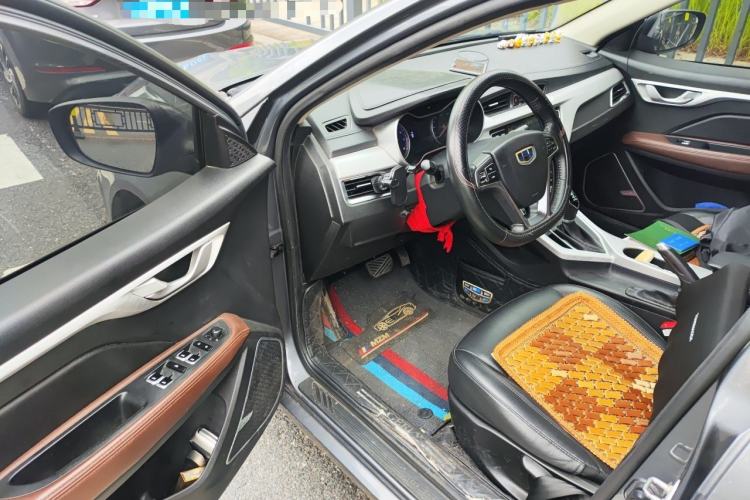 Used Geely Auto Vision 2019 Upgraded Model 1.5L CVT Luxury Version China VI Standard Driver Seat