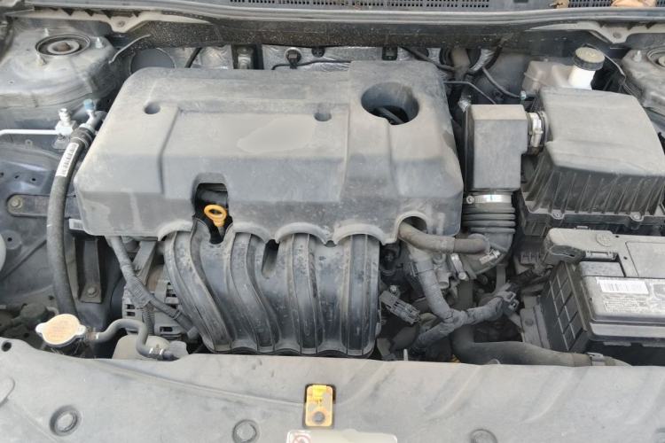 Used Geely Auto Vision 2019 Upgraded Model 1.5L Manual Luxury Version China VI Standard Engine Bay