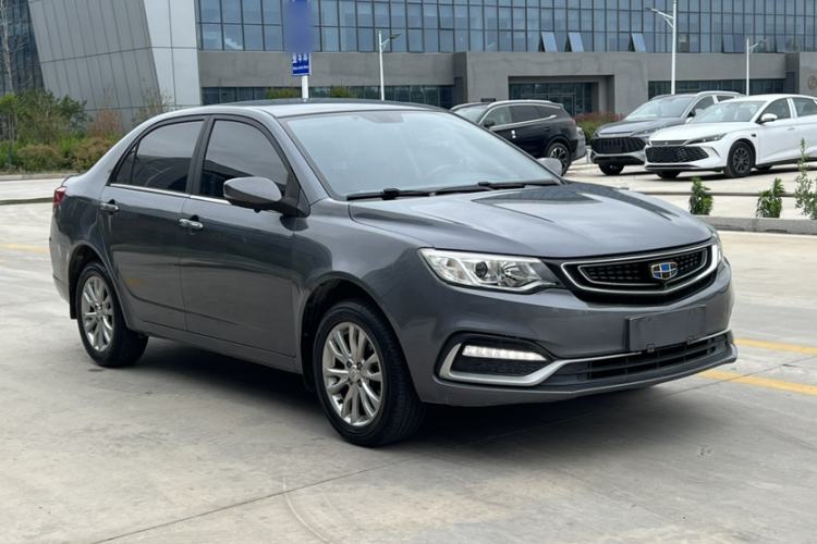 Used Geely Auto Vision 2019 Upgraded Model 1.5L Manual Luxury Version China V Standard Exterior 1