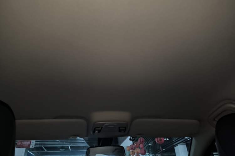 Used Geely Auto Vision 2019 Upgraded Model 1.5L Manual Luxury Version China V Standard Headliner