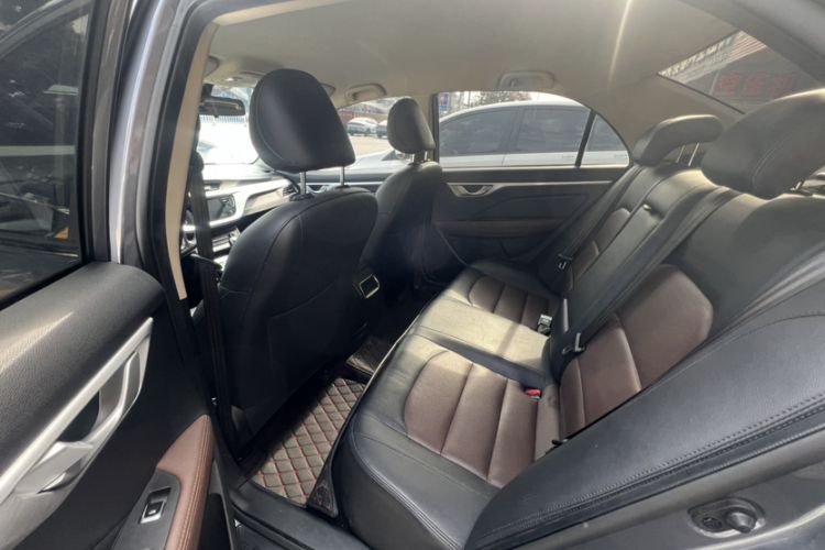 Used Geely Auto Vision 2019 Upgraded Model 1.5L CVT Luxury Version China VI Standard Interior 4