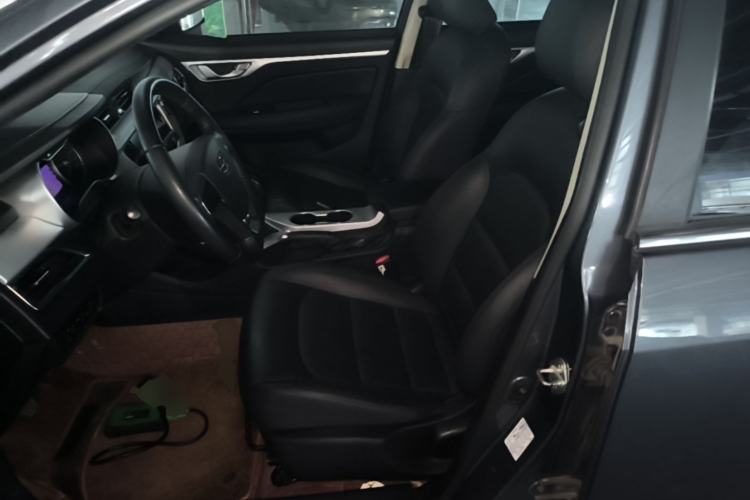 Used Geely Auto Vision 2019 Upgraded Model 1.5L Manual Luxury Version China V Standard Left Front Seat