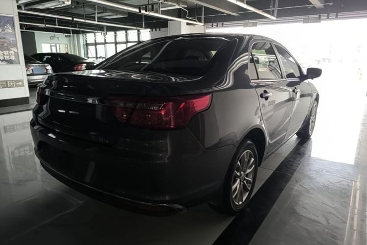 Used Geely Auto Vision 2019 Upgraded Model 1.5L Manual Luxury Version China V Standard Rear Right 45 Deg