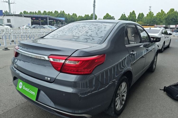 Used Geely Auto Vision 2019 Upgraded Model 1.5L Manual Luxury Version China VI Standard Rear Right 45 Deg