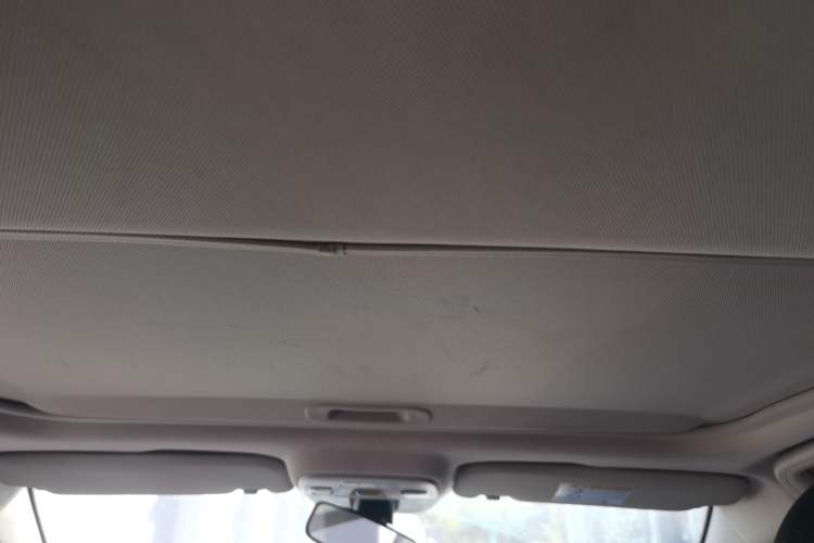 Used Geely Auto Vision 2019 Upgraded Model 1.5L CVT Luxury Version China VI Standard Headliner