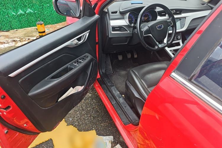 Used Geely Auto Vision 2019 Upgraded Model 1.5L Manual Luxury Version China VI Standard Driver Seat