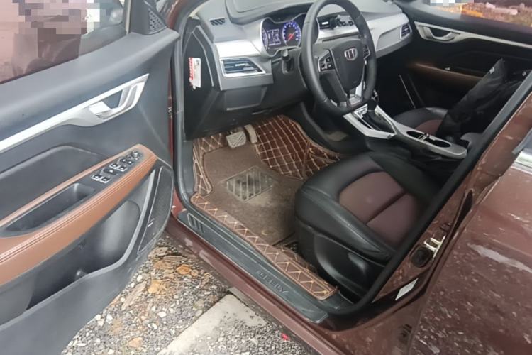 Used Geely Auto Vision 2019 Upgraded Model 1.5L Automatic Luxury Version China V Standard Driver Seat