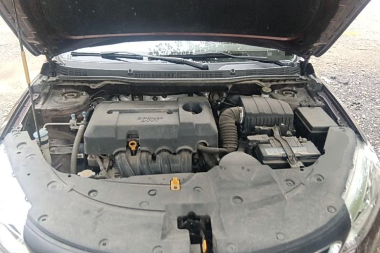 Used Geely Auto Vision 2019 Upgraded Model 1.5L Automatic Luxury Version China V Standard Engine Bay