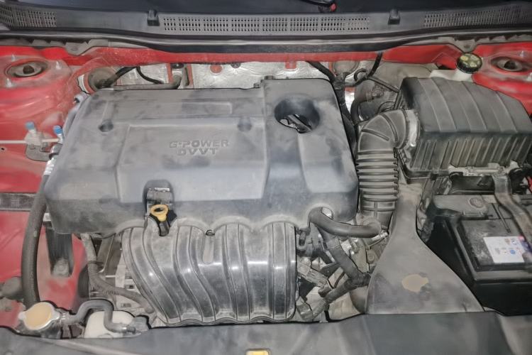 Used Geely Auto Vision 2019 Upgraded Model 1.5L CVT Prestige Version China VI Standard Engine Bay