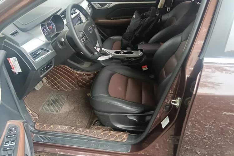 Used Geely Auto Vision 2019 Upgraded Model 1.5L Automatic Luxury Version China V Standard Left Front Seat