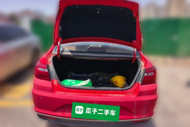 Used Geely Auto Vision 2019 Upgraded Model 1.5L Manual Luxury Version China VI Standard Trunk