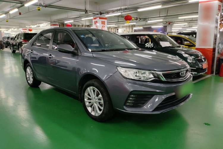 Used Geely Auto Vision 2019 Upgraded Model 1.5L Manual Luxury Version China VI Standard Front Right 45 Deg