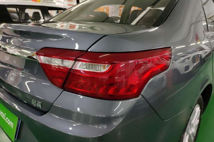 Used Geely Auto Vision 2019 Upgraded Model 1.5L Manual Luxury Version China VI Standard Right Rear Taillight