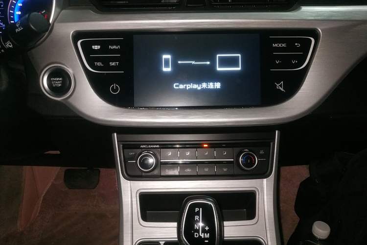 Used Geely Auto Vision 2019 Upgraded Model 1.5L CVT Luxury Version China VI Standard Audio And AC Panel