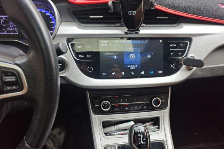 Used Geely Auto Vision 2019 Upgraded Model 1.5L CVT Prestige Version China VI Standard Audio And AC Panel