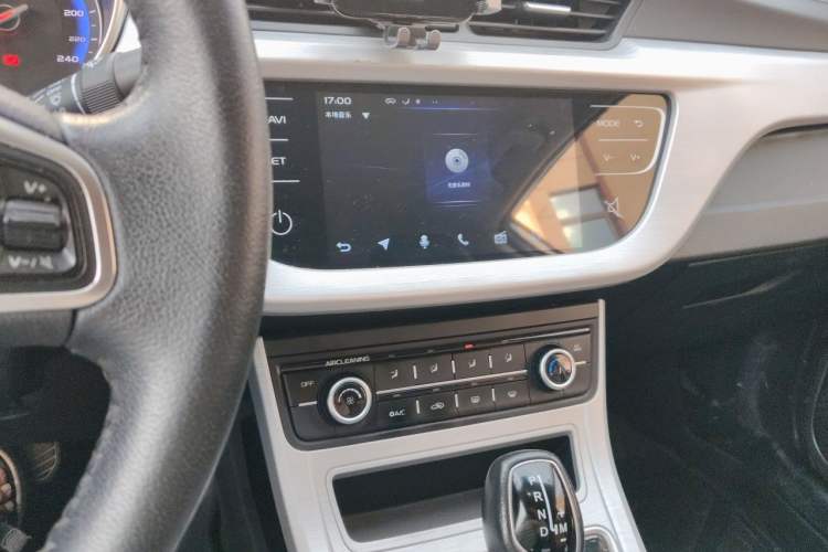 Used Geely Auto Vision 2019 Upgraded Model 1.5L CVT Luxury Version China VI Standard Audio And AC Panel