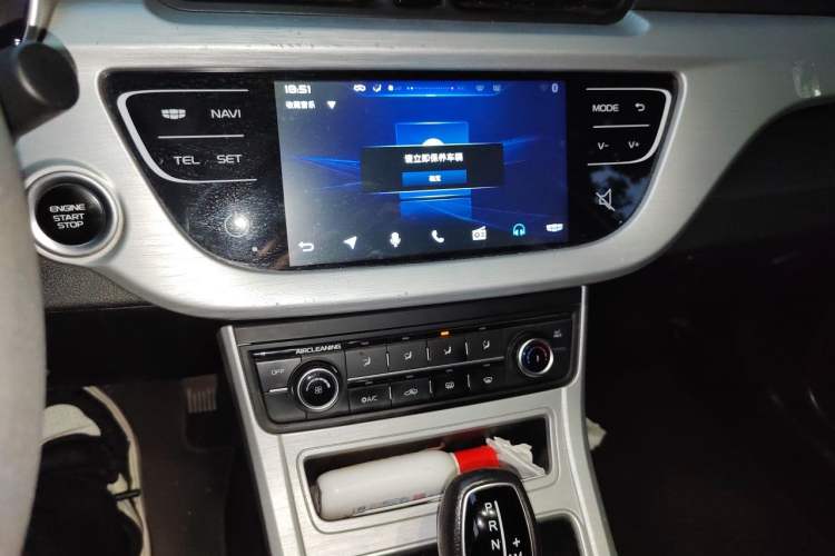 Used Geely Auto Vision 2019 Upgraded Model 1.5L CVT Prestige Version China VI Standard Audio And AC Panel