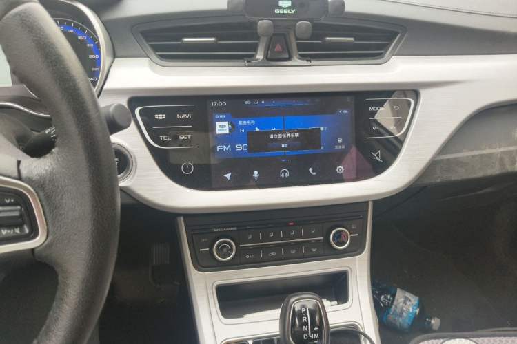 Used Geely Auto Vision 2019 Upgraded Model 1.5L CVT Prestige Version China VI Standard Audio And AC Panel