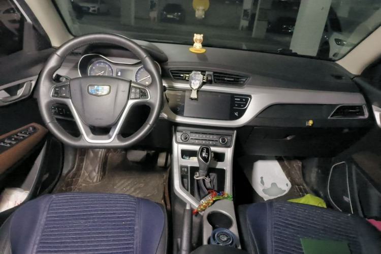 Used Geely Auto Vision 2019 Upgraded Model 1.5L CVT Prestige Version China VI Standard Center Console