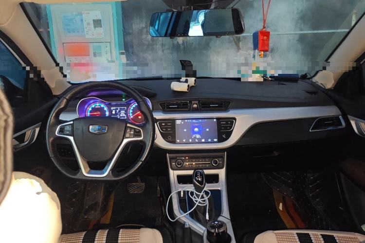 Used Geely Auto Vision 2019 Upgraded Model 1.5L CVT Luxury Version China VI Standard Center Console