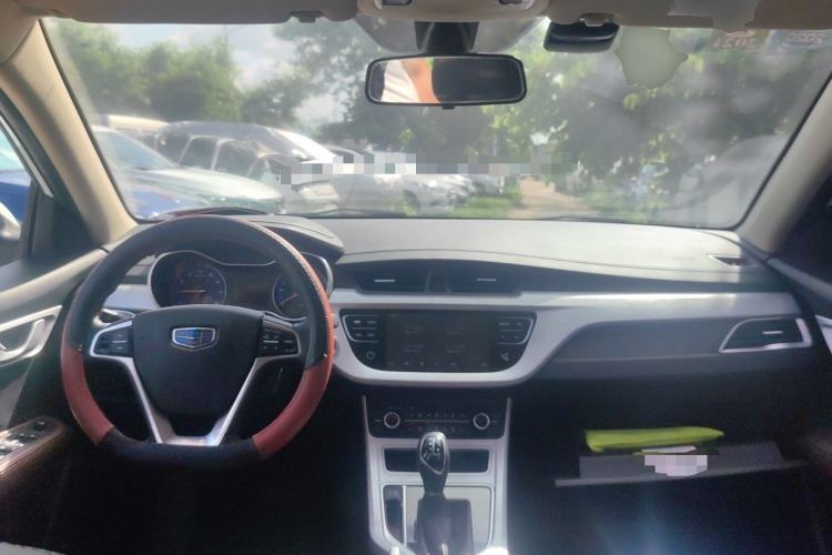Used Geely Auto Vision 2019 Upgraded Model 1.5L CVT Luxury Version China VI Standard Center Console