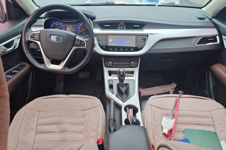 Used Geely Auto Vision 2019 Upgraded Model 1.5L CVT Prestige Version China VI Standard Center Console